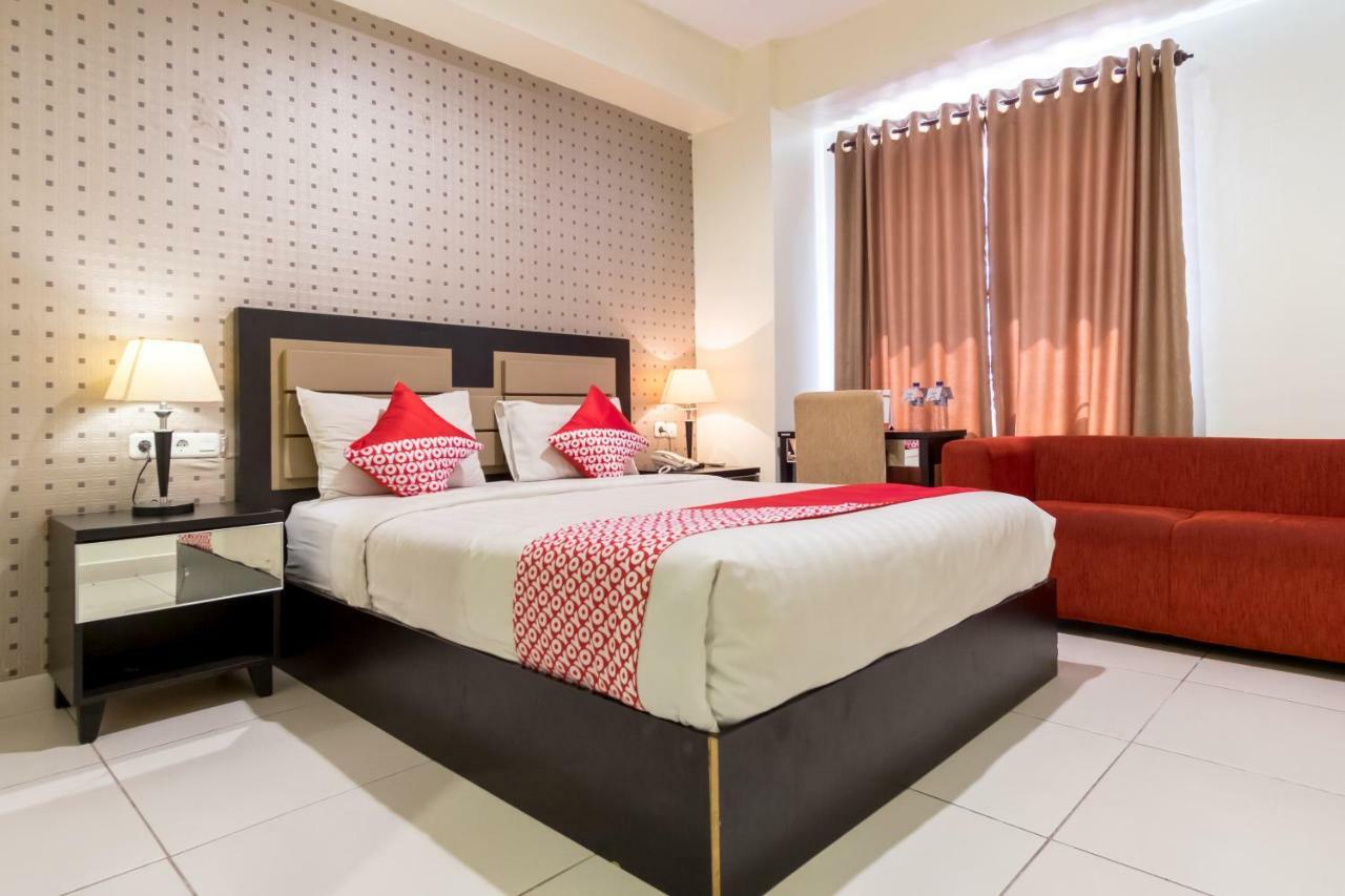 Oyo Flagship 1348 Hotel Home Anaya Μεντάν Εξωτερικό φωτογραφία